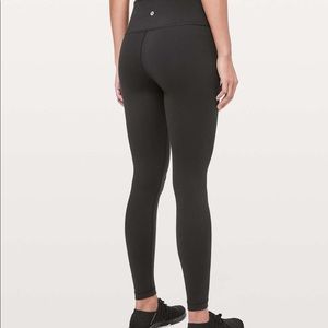 Lululemon Wunder Under Size 6